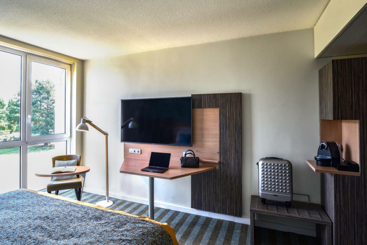 Hotel Mercure Lille Aeroport Ngoại thất bức ảnh