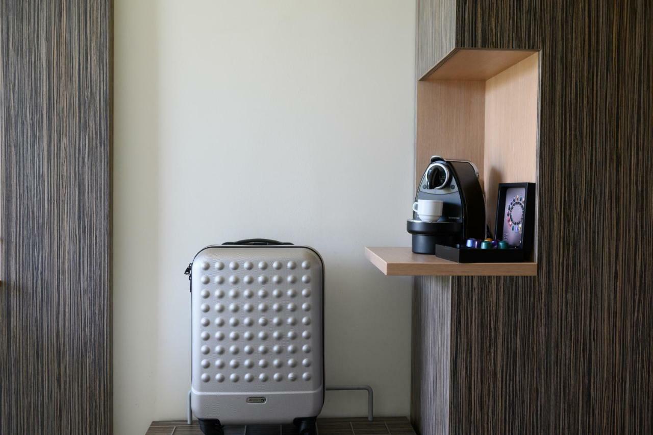 Hotel Mercure Lille Aeroport Ngoại thất bức ảnh